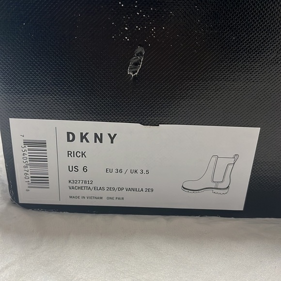 DKNY Womens Ivory Pull Tab Rick Round Toe Block Heel Slip On Leather Chelsea -6 - Picture 7 of 7